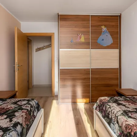 דירה Beautiful In Bregi *