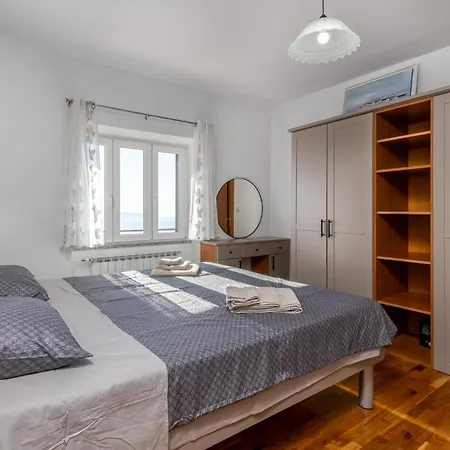 Appartement In Bregi Breza