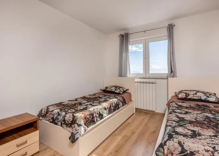 Beautiful In Bregi Apartment *